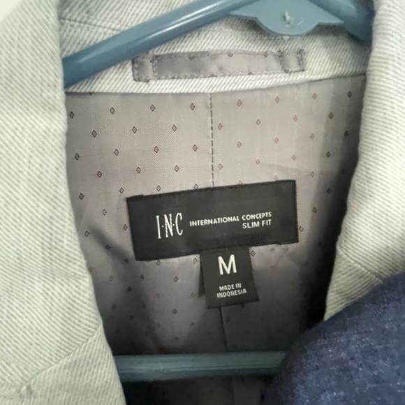 Sport Jacket and Button shirt - Picture 3 of 3